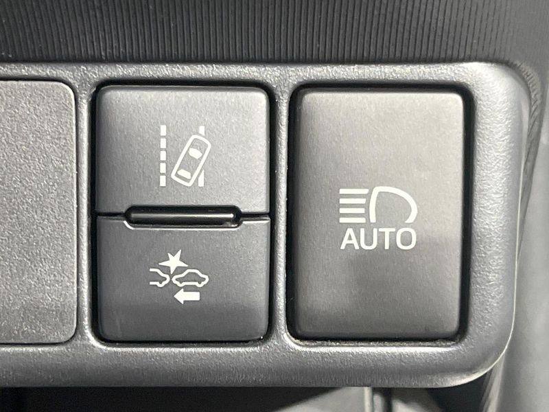 2018 Toyota Aqua DAA-NHP10 (UW-6aa615dc1180d)[28]