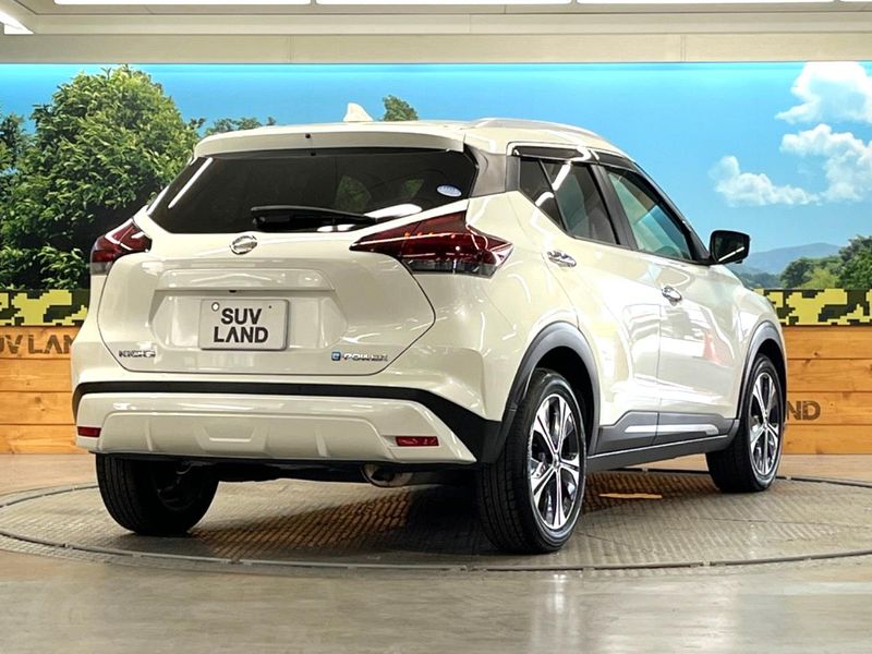2021 Nissan Kicks 6AA-P15 (UW-6aa615f85fc34)[17]