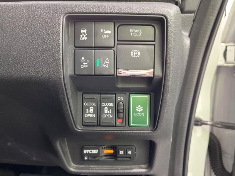 2019 Honda Odyssey Hybrid 6AA-RC4 (UW-6aa615fe6babb)[22]