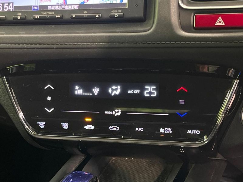 2015 Honda Vezel DAA-RU3 (UW-6aa6160be7b70)[25]