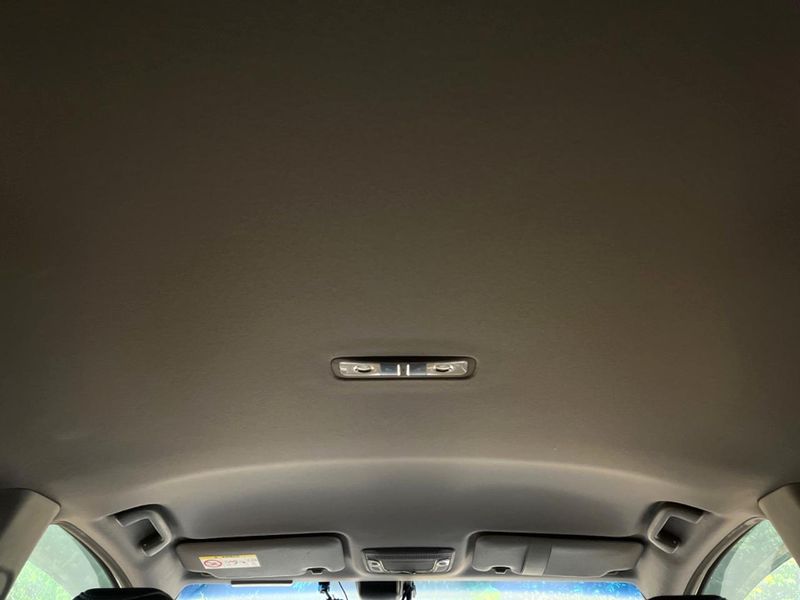 2016 Honda Vezel DAA-RU3 (UW-6aa6160cd0038)[17]