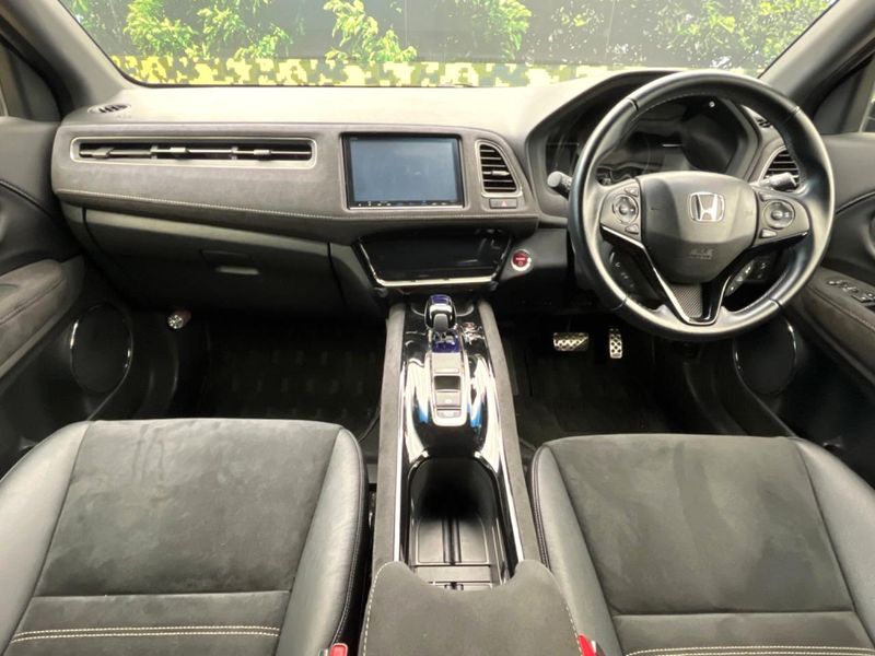 2016 Honda Vezel DAA-RU3 (UW-6aa6160cd0038)[22]
