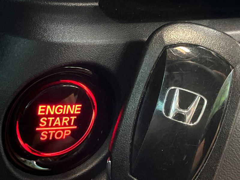 2021 Honda Vezel 6BA-RV3 (UW-6aa616103571a)[24]