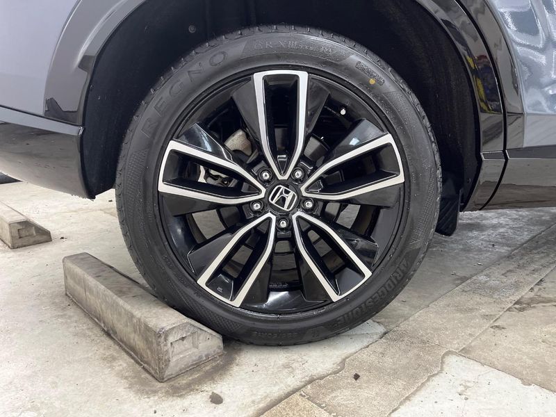 2021 Honda Vezel 6AA-RV5 (UW-6aa6161322ba6)[18]