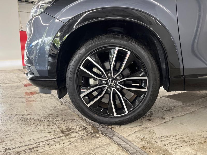 2021 Honda Vezel 6AA-RV5 (UW-6aa6161322ba6)[20]