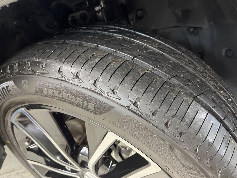 2021 Honda Vezel 6AA-RV5 (UW-6aa6161322ba6)[13]