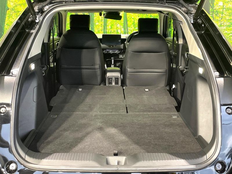 2022 Honda Vezel 6AA-RV5 (UW-6aa61614b0988)[10]