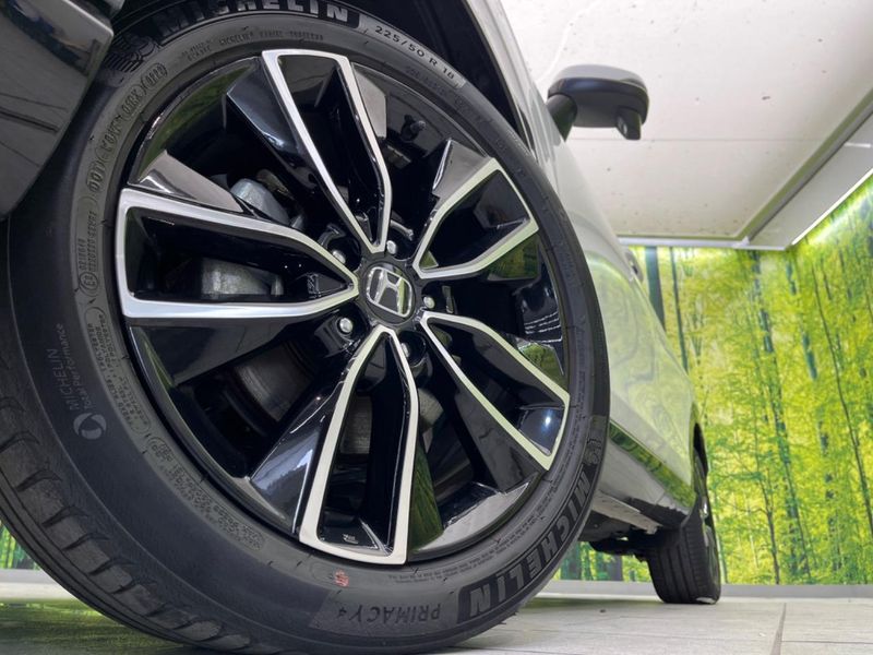 2022 Honda Vezel 6AA-RV5 (UW-6aa6161528cea)[4]
