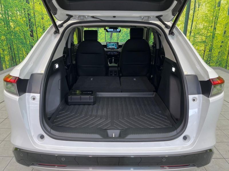 2022 Honda Vezel 6AA-RV5 (UW-6aa6161528cea)[21]