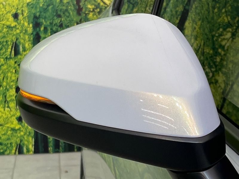 2023 Honda Vezel 6AA-RV5 (UW-6aa616188b058)[15]