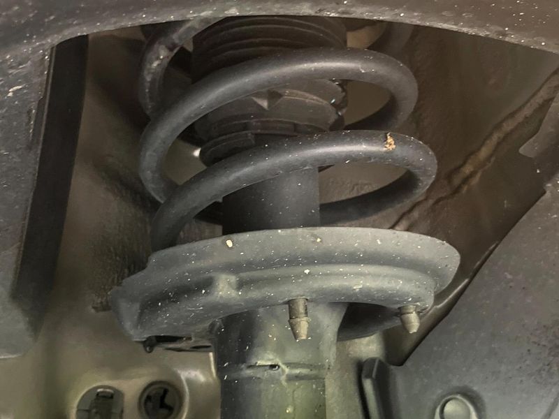 2023 Honda Vezel 6AA-RV5 (UW-6aa616189f418)[25]