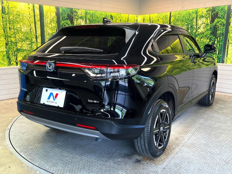2023 Honda Vezel 6AA-RV5 (UW-6aa616189f418)[11]