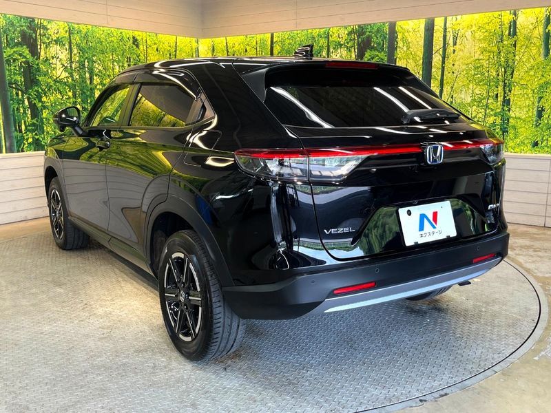 2023 Honda Vezel 6AA-RV5 (UW-6aa616189f418)[9]