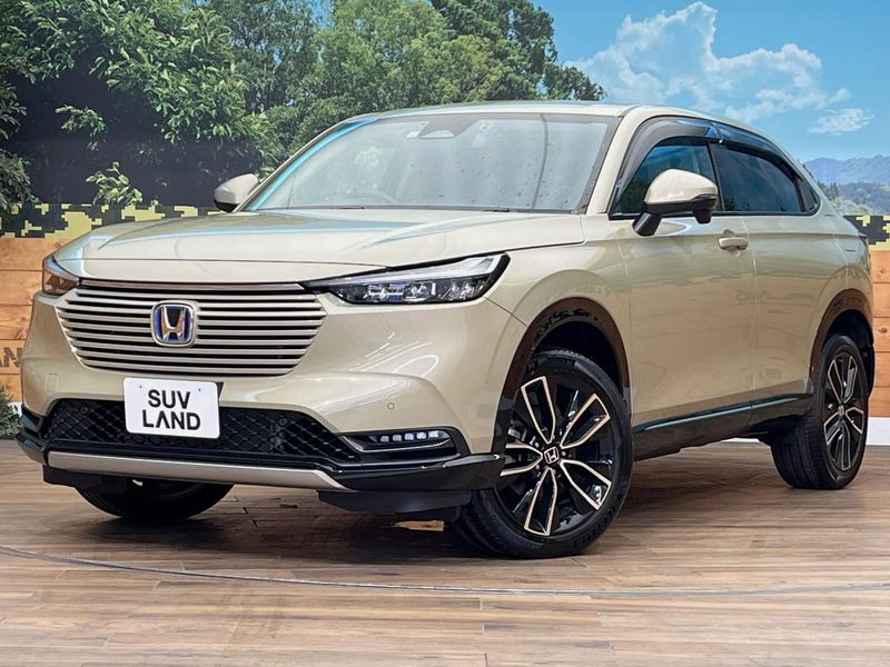 2022 Honda Vezel 6AA-RV6 (UW-6aa6161ecfcbc)[0]