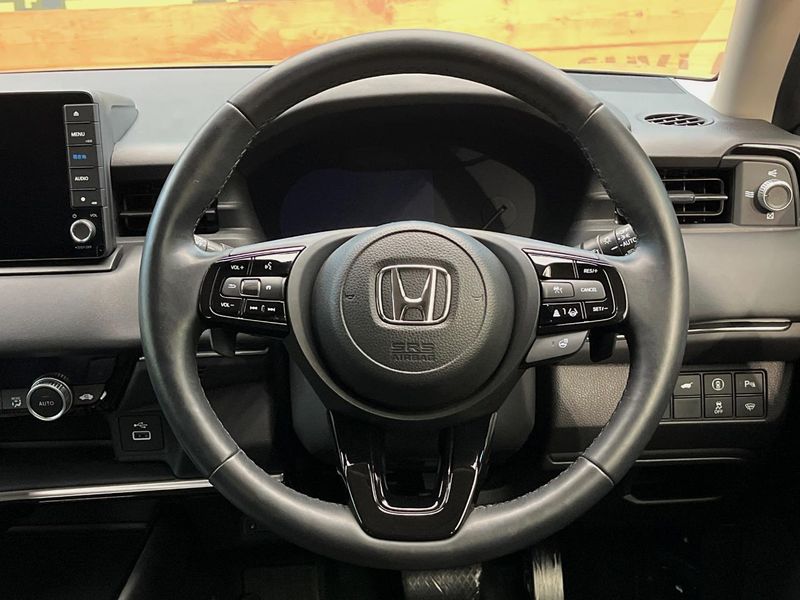 2022 Honda Vezel 6AA-RV6 (UW-6aa6161ecfcbc)[23]