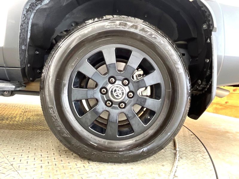 2024 Toyota Land Cruiser 250 3BA-TRJ250W (UW-6aa6164f8db74)[29]