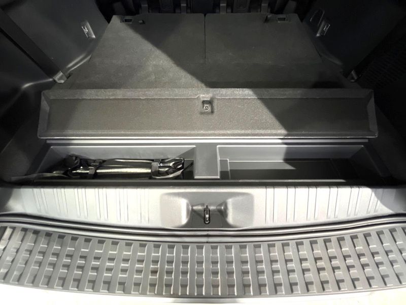 2024 Toyota Land Cruiser 250 3BA-TRJ250W (UW-6aa6164f8db74)[5]