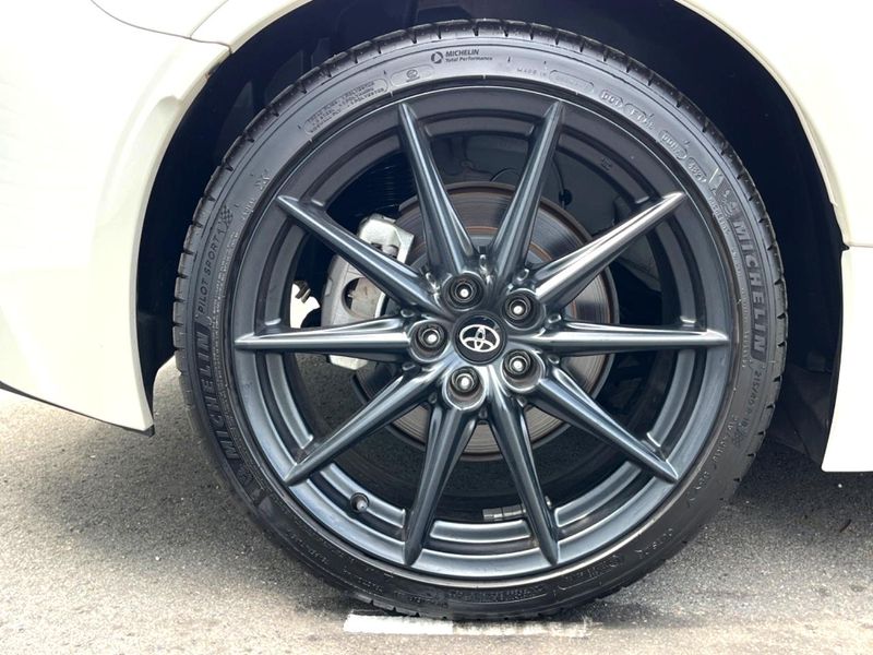 2022 Toyota GR86 3BA-ZN8 (UW-6aa6169cda193)[6]