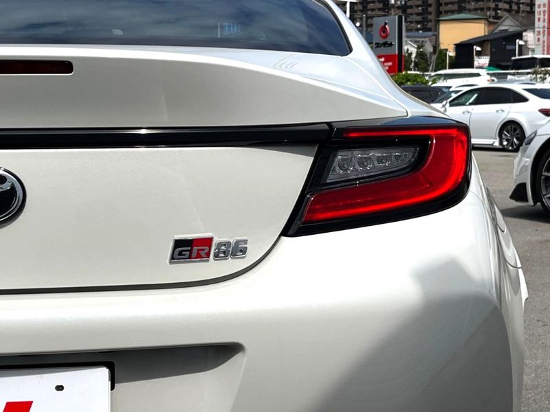 2022 Toyota GR86 3BA-ZN8 (UW-6aa6169cda193)[21]