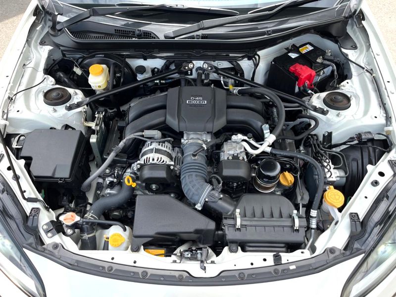 2022 Toyota GR86 3BA-ZN8 (UW-6aa6169cda193)[9]