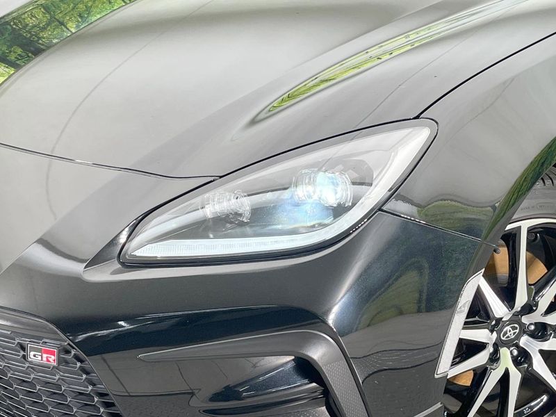 2023 Toyota GR86 3BA-ZN8 (UW-6aa6169d78d63)[8]