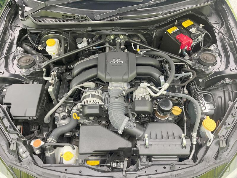2023 Toyota GR86 3BA-ZN8 (UW-6aa6169d78d63)[4]