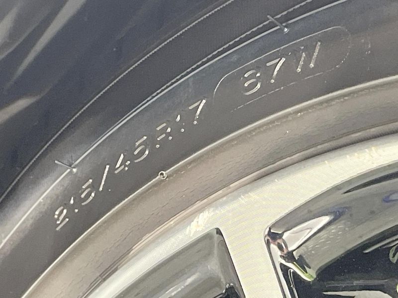 2023 Toyota GR86 3BA-ZN8 (UW-6aa6169d78d63)[10]