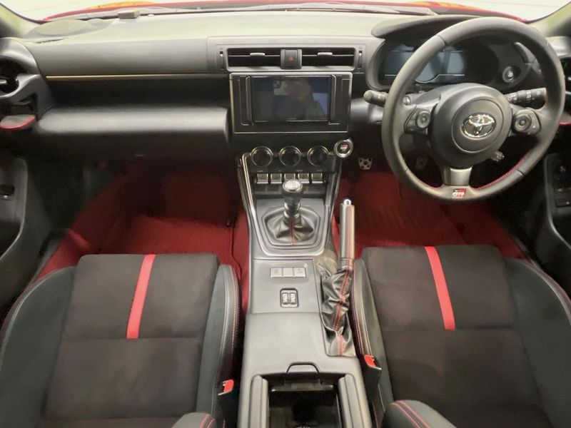 2026 Toyota GR86 3BA-ZN8 (UW-6aa6169f2ba98)[23]