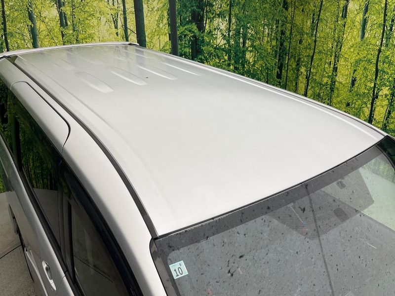 2014 Toyota Voxy DBA-ZRR80W (UW-6aa616a0edcad)[5]