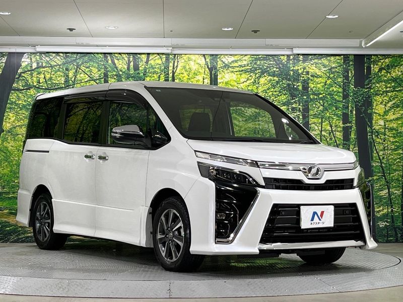 2019 Toyota Voxy DBA-ZRR80W (UW-6aa616aaa76c2)[18]