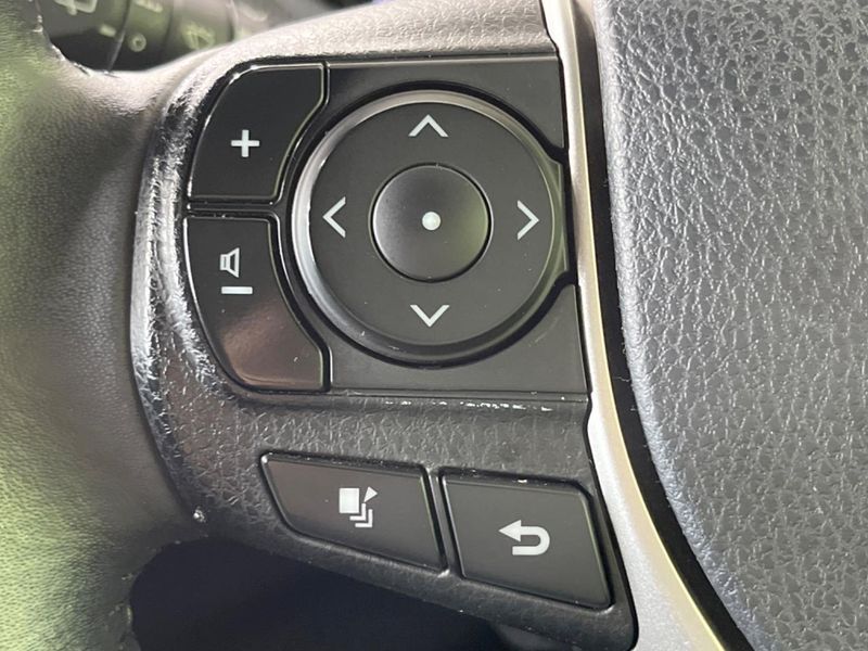 2021 Toyota Noah 3BA-ZRR80W (UW-6aa616adb4d64)[26]