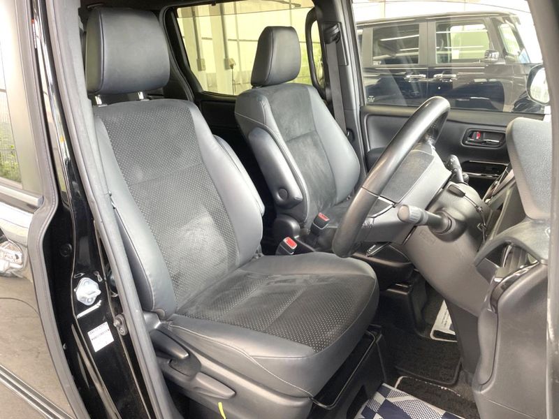 2021 Toyota Voxy 3BA-ZRR80W (UW-6aa616af18a52)[11]