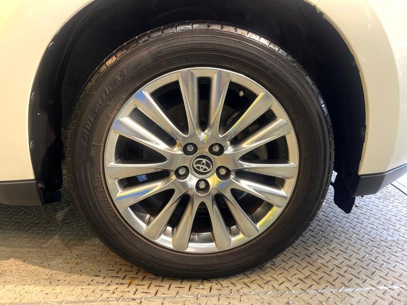 2018 Toyota Harrier DBA-ZSU60W (UW-6aa616b8a1505)[17]