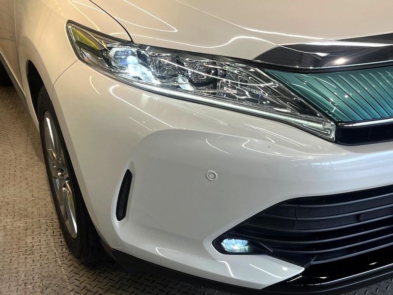 2018 Toyota Harrier DBA-ZSU60W (UW-6aa616b8a1505)[16]