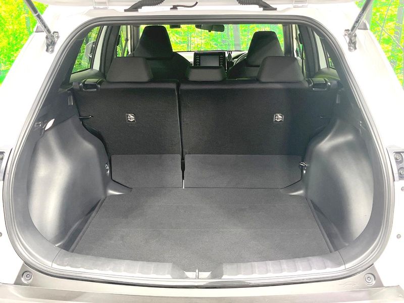 2023 Toyota Corolla Cross 6AA-ZVG11 (UW-6aa616bae13dd)[29]