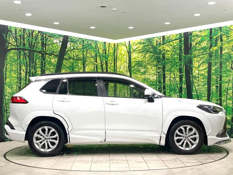 2023 Toyota Corolla Cross 6AA-ZVG11 (UW-6aa616bae13dd)[27]