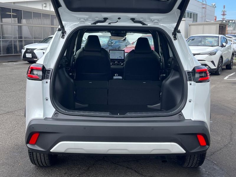 2025 Toyota Corolla Cross 6AA-ZVG13 (UW-6aa616c0d486d)[29]