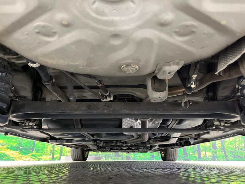 2018 Toyota Prius α DAA-ZVW40W (UW-6aa616c9f2e11)[18]