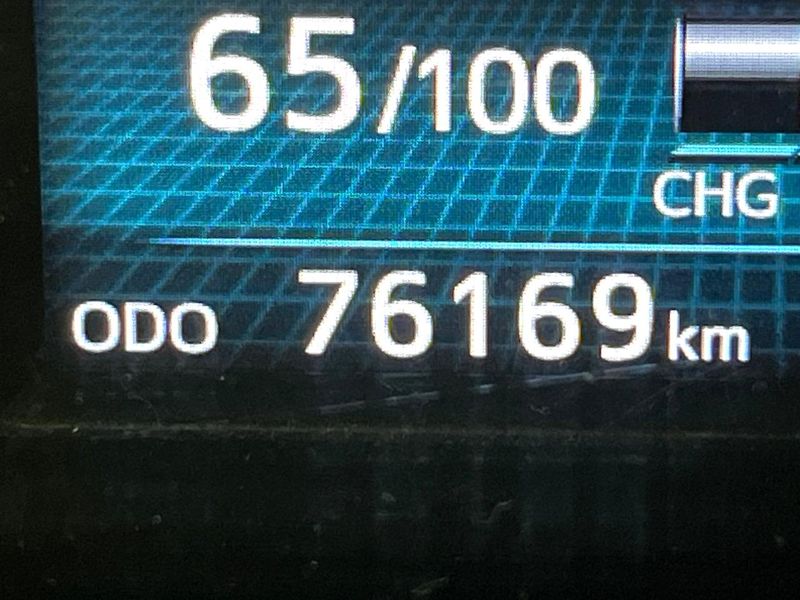 2018 Toyota Prius α DAA-ZVW40W (UW-6aa616c9f2e11)[2]
