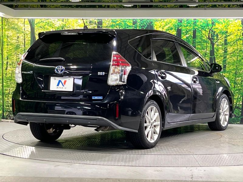 2018 Toyota Prius α DAA-ZVW40W (UW-6aa616c9f2e11)[9]