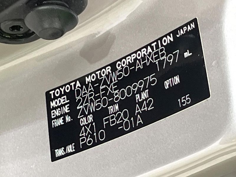 2016 Toyota Prius DAA-ZVW50 (UW-6aa616cf91ec2)[1]
