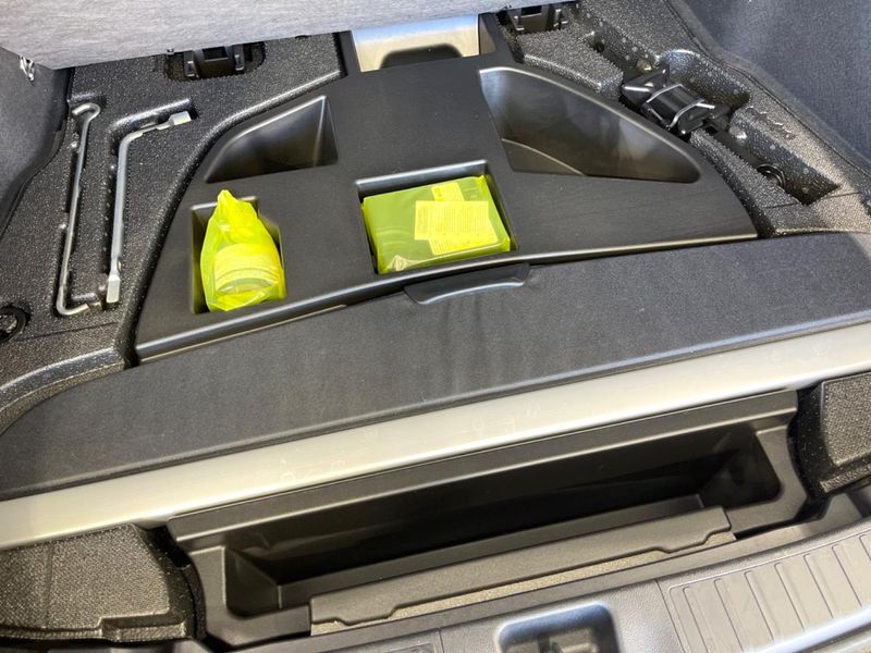 2021 Toyota Prius 6AA-ZVW55 (UW-6aa616d8dd8ce)[20]