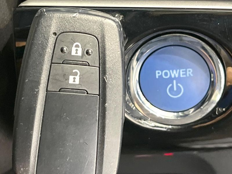 2021 Toyota Prius 6AA-ZVW55 (UW-6aa616d8dd8ce)[26]