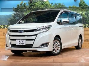 2017 Toyota Noah DAA-ZWR80G