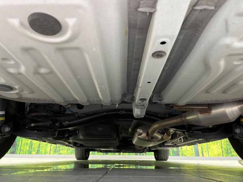 2023 Toyota Voxy 6AA-ZWR90W (UW-6aa616ec9170f)[17]