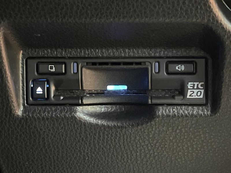 2023 Toyota Noah 6AA-ZWR90W (UW-6aa616ef54926)[28]