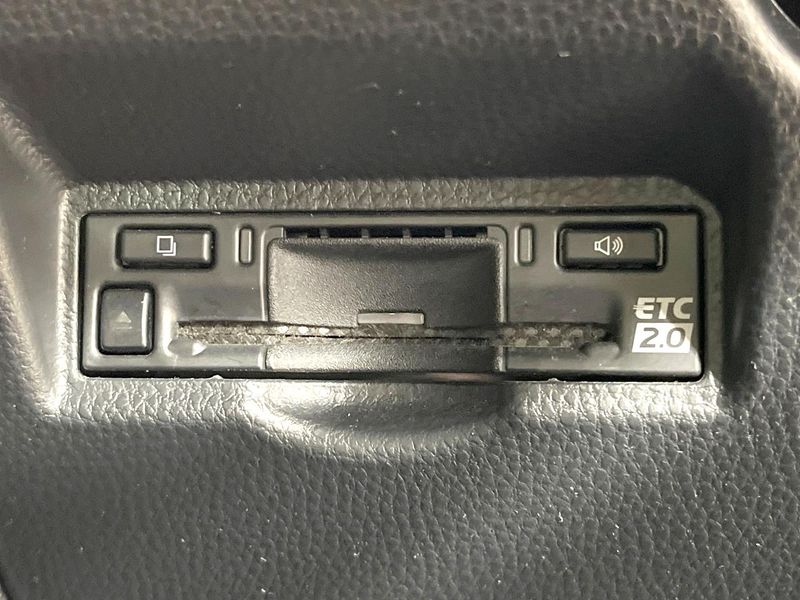 2023 Toyota Noah 6AA-ZWR90W (UW-6aa616efe5ebc)[14]
