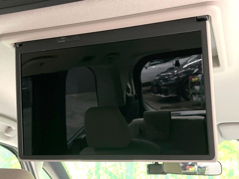 2023 Toyota Noah 6AA-ZWR90W (UW-6aa616efe5ebc)[20]