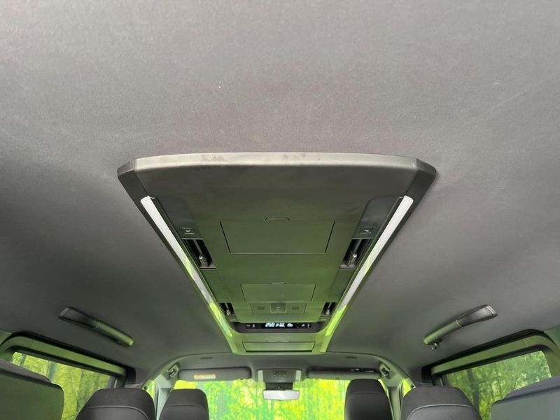 2025 Toyota Alphard Hybrid 6AA-AAHH40W (UW-6aa76400de71e)[27]