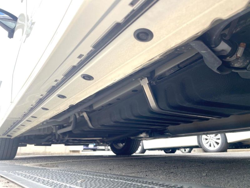 2017 Toyota Alphard DBA-AGH30W (UW-6aa764146a757)[15]